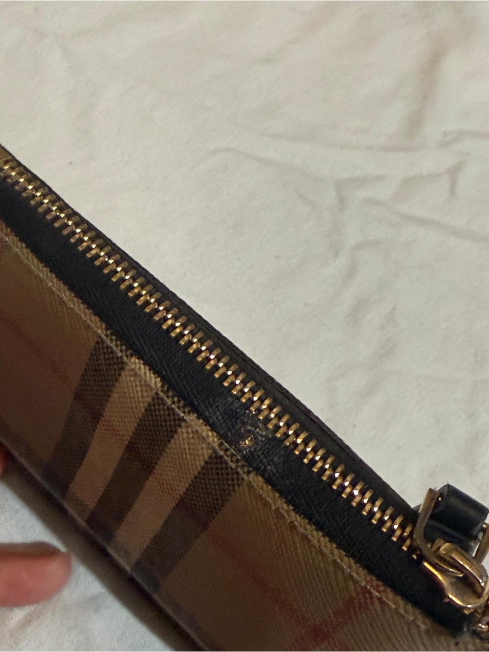 Burberry Keyring Card Holder Wallet Classic Burberry Pattern Gold Details - Picture 4 of 5